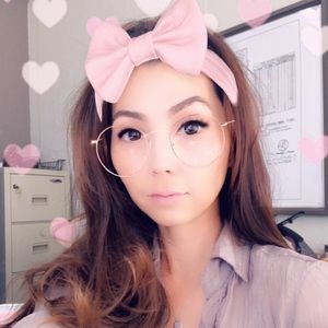 Meet your Posher, Janet